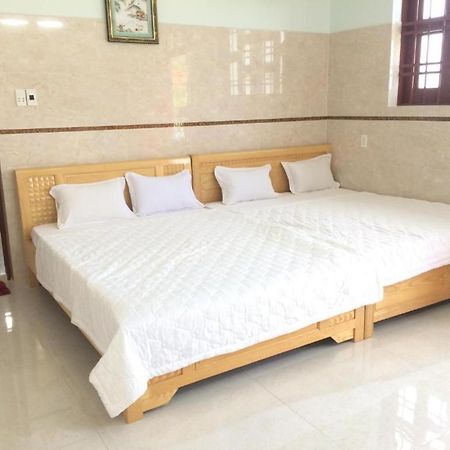Nha Nghi Nguyen Anh Hotel Long Hai Bagian luar foto