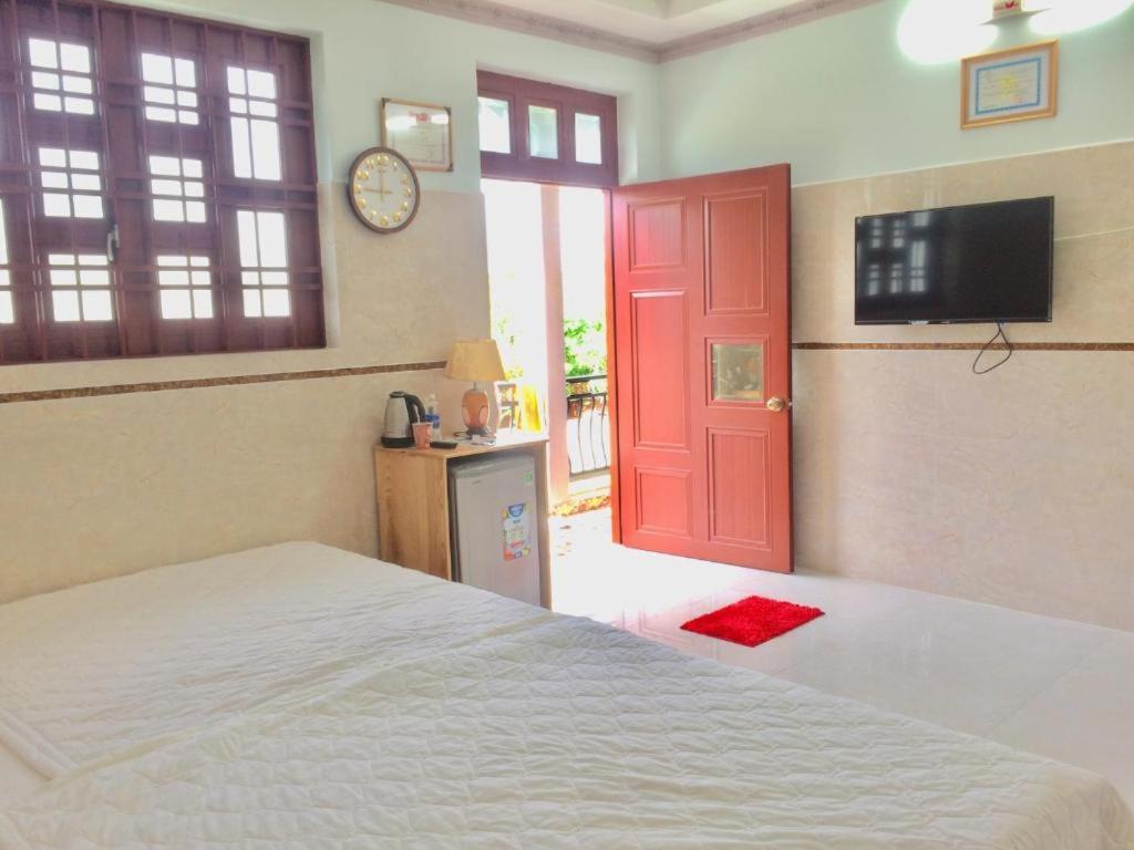 Nha Nghi Nguyen Anh Hotel Long Hai Bagian luar foto