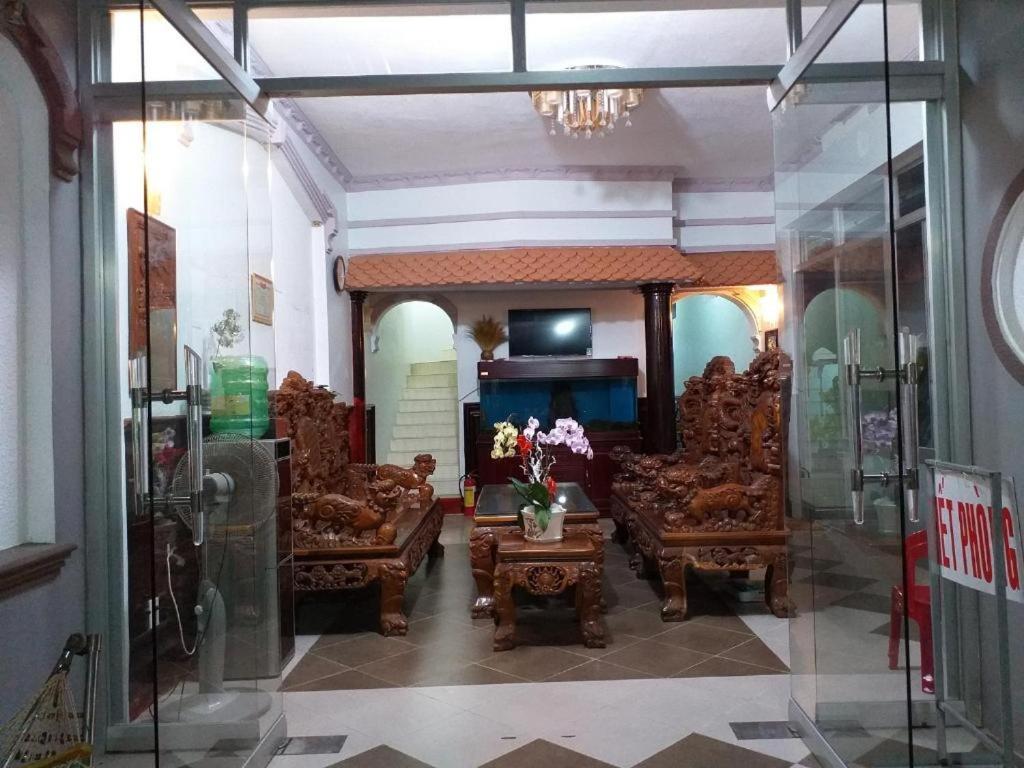 Nha Nghi Nguyen Anh Hotel Long Hai Bagian luar foto
